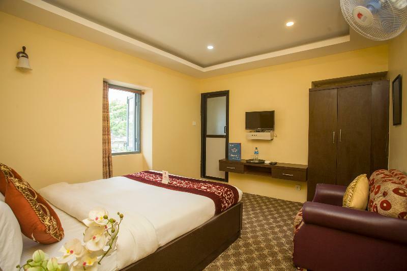 Oyo 150 Hotel Himalyan Height Katmandú Exterior foto
